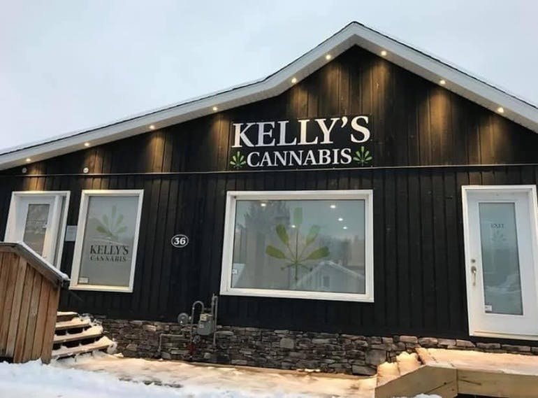 kelly's-cannabis---huntsville